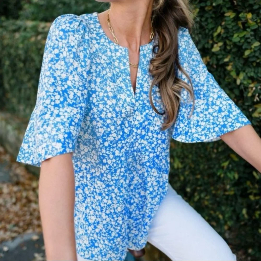 Tuckernuck Blue Floral Split-Neck Blouse - Picture 2 of 15